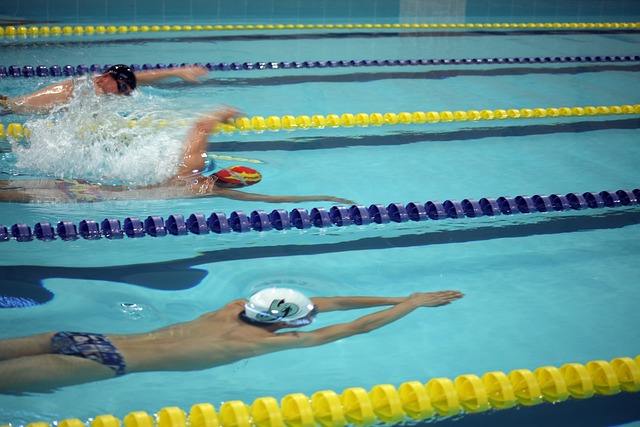 曼作为代表 曼作为代表